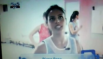 Sexy reife Blondine Sky kostenlose pornos mit älteren frauen Haven spreizt ihre Beine für einen harten Schwanz