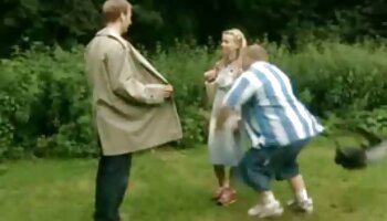 Mit nichts als meinen reife frauen sexfilme kostenlos Absätzen an