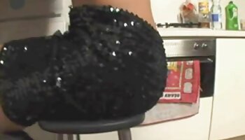 Super schlampiges Würgen und Spaß sexfilme mit älteren damen mit der Fickmaschine