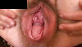 Teenager wird erotikfilme mit reifen frauen mit der Zunge gefickt