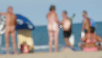 Spermatausch Zwei leckere spermafressende Schätzchen lecken es auf sexfilme mit älteren frauen und tauschen es aus