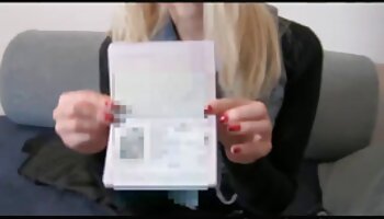 Ts Schlampe Nikki spreizt Arsch für gratis sexfilme reife frauen harten Analfick