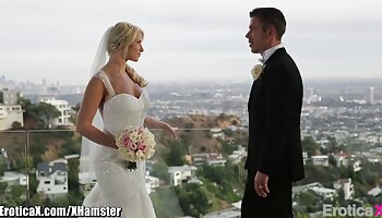 Dünner Ebenholz-Hardbody beim Ficken kostenlose pornofilme mit älteren frauen