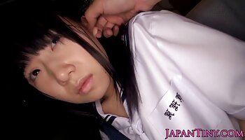 Sportliche reife hausfrauen porno Airi will schmutzig werden