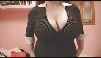 VR BANGERS Heiße dünne sexfilme ab 50 Latina will ein berühmter Pornostar werden